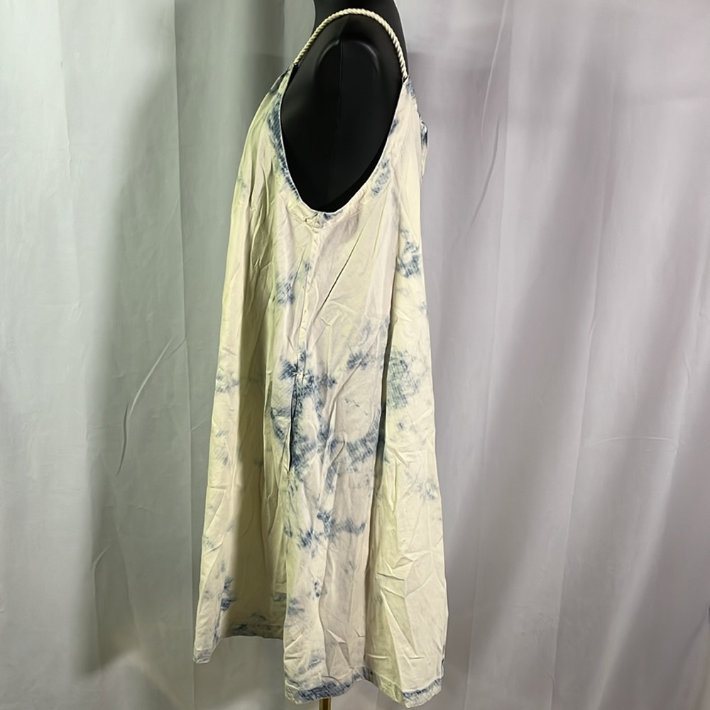 NWT Anthropologie Holding Horses Bleached Tie Dye Denim Swing Dress - Picture 3 of 16